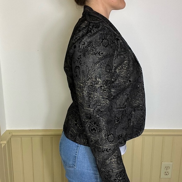 View Collection NY Blazer Vintage Y2K Black Velvet Gold Jacket Women’s Sz 8 - Picture 6 of 13